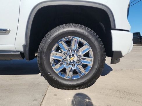 New 2026 Chevrolet Silverado 2500 High Country w/ Technology Package image 21