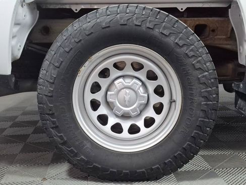 Used 2023 Chevrolet Silverado 1500 W/T w/ Trailering Package image 23