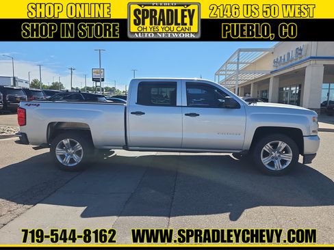 Used 2018 Chevrolet Silverado 1500 Custom w/ Custom Value Package AWD/4WD image 3
