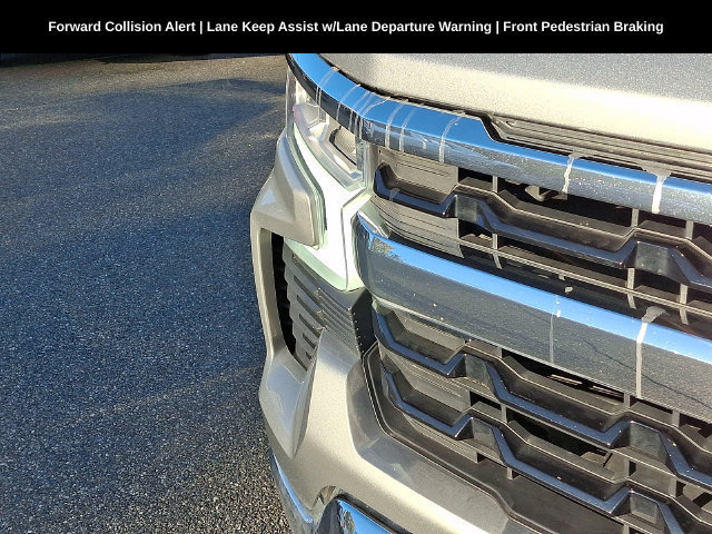 Used 2024 Chevrolet Silverado 1500 LT AWD/4WD image 17