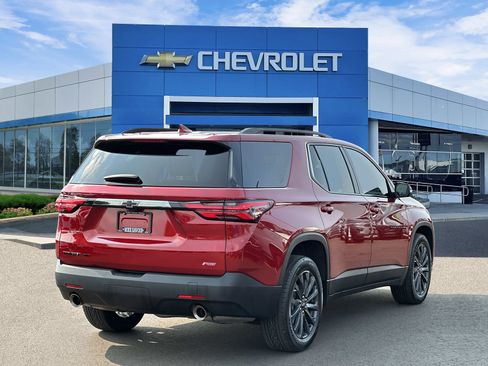 Certified 2023 Chevrolet Traverse RS w/ LPO, Floor Liner Package AWD/4WD image 4