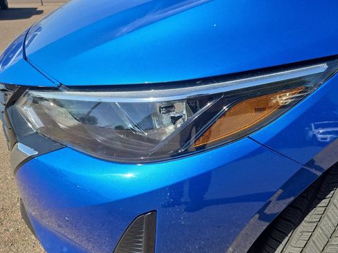 Used 2025 Nissan Sentra SV FWD image 17