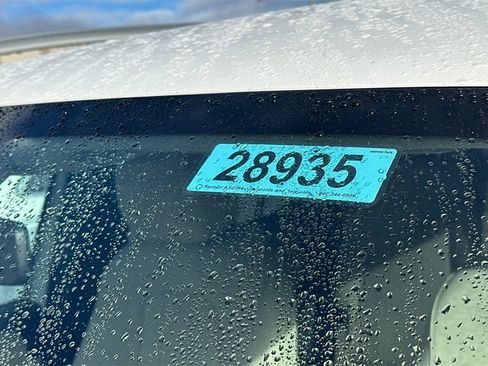 Certified 2023 Mercedes-Benz EQB 300 4MATIC image 3