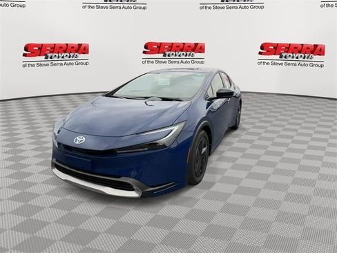 New 2026 Toyota Prius Plug-In Hybrid FWD image 5