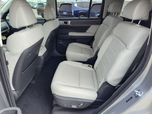 New 2026 Hyundai Santa Fe Calligraphy AWD/4WD image 17