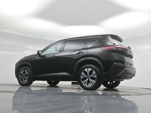 Used 2021 Nissan Rogue SV image 51