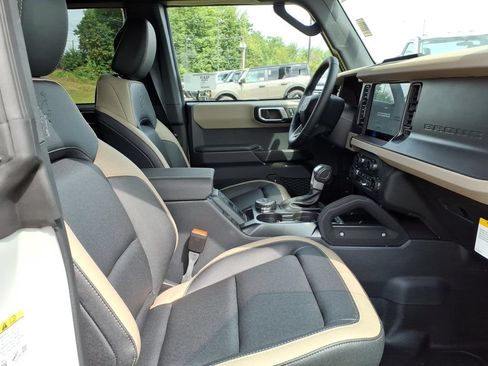 New 2026 Ford Bronco Big Bend w/ Black Diamond Package AWD/4WD image 8
