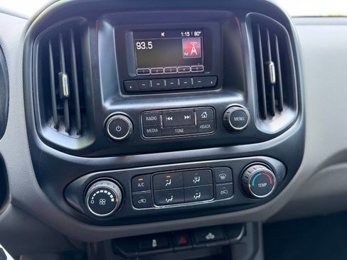 Used 2016 GMC Canyon 2WD Crew Cab w/ Convenience Package image 17