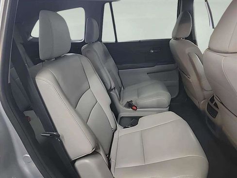 Used 2022 Honda Pilot Touring image 27