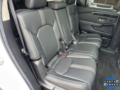 Used 2025 Honda Pilot Touring image 53