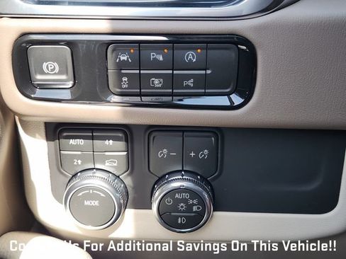 New 2026 GMC Yukon Denali w/ Sun & Power Step Package AWD/4WD image 17