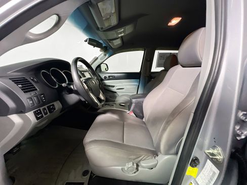 Used 2015 Toyota Tacoma 4x4 Double Cab image 14