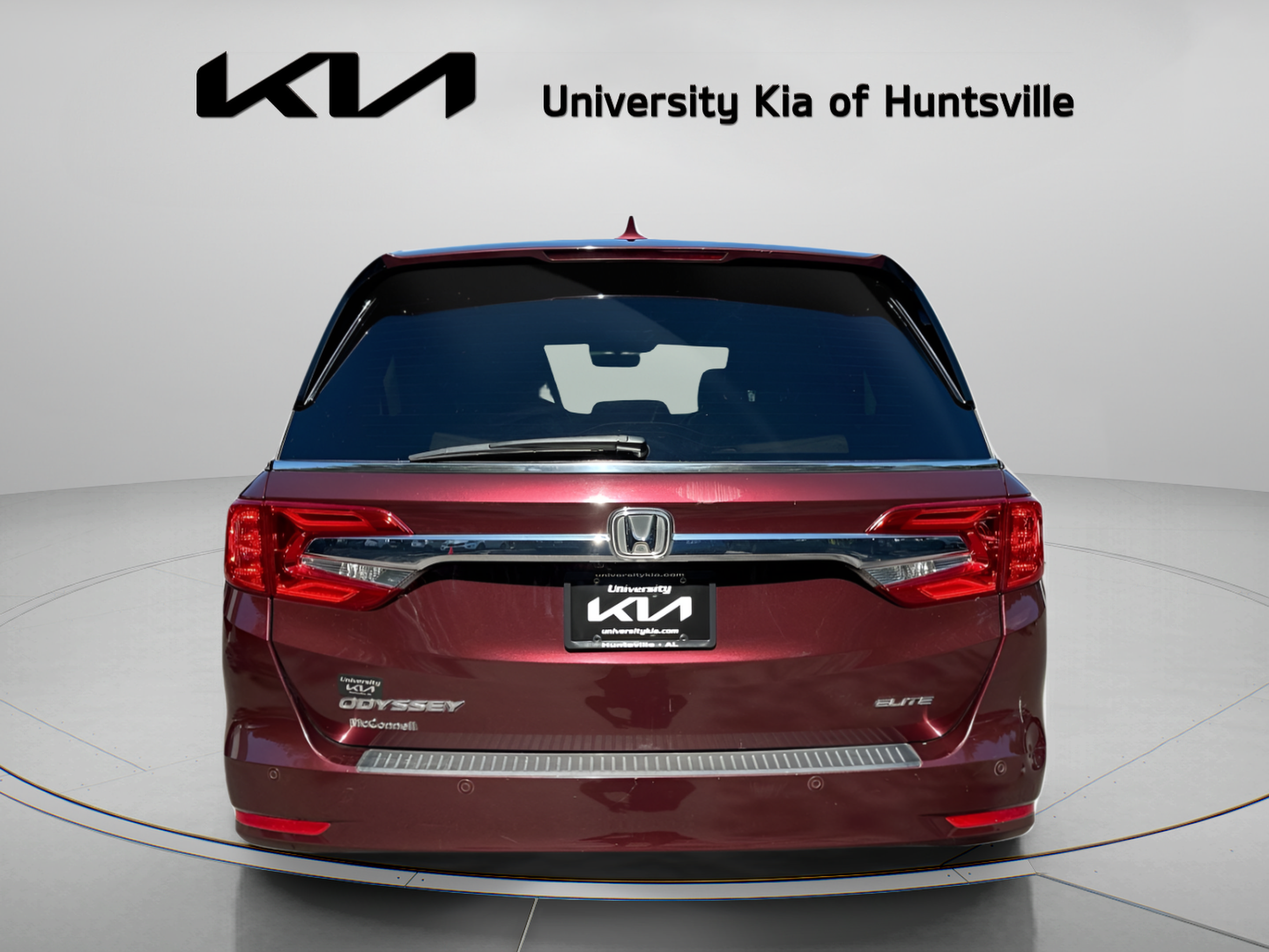 Used 2018 Honda Odyssey Elite image 7
