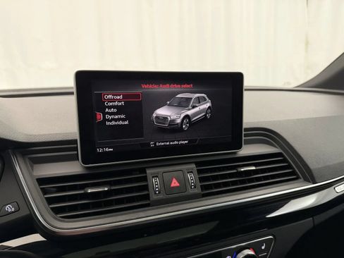 Used 2019 Audi Q5 2.0T AWD/4WD image 22
