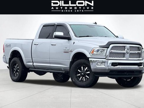 Used 2018 RAM 2500 Laramie w/ Off Road Package AWD/4WD image 2