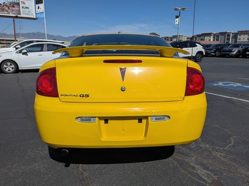Used 2009 Pontiac G5 FWD image 6