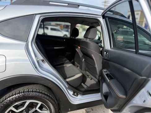 Used 2017 Subaru Crosstrek 2.0i Premium image 29