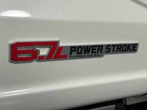 Used 2025 Ford F450 King Ranch w/ Chrome Package image 10