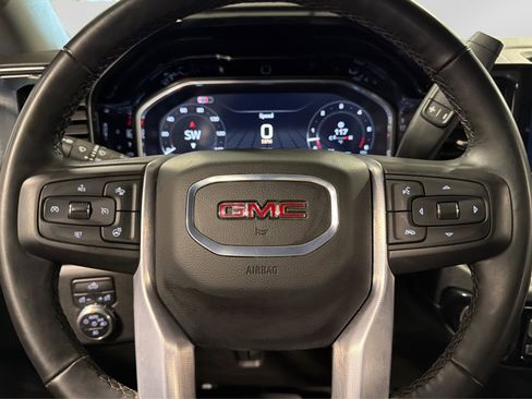 Used 2025 GMC Sierra 2500 SLE w/ SLE Value Package; AWD/4WD image 22