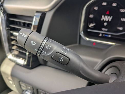 New 2025 GMC Sierra 2500 Denali w/ Denali Reserve Package image 15