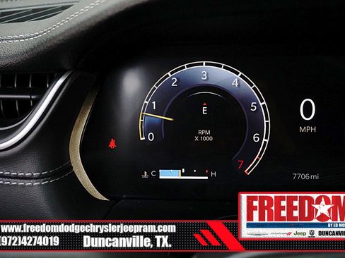 Certified 2025 Jeep Grand Cherokee Limited w/ Black Appearance Package RWD image 29