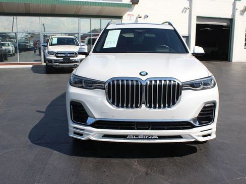 Used 2022 BMW ALPINA XB7 image 15