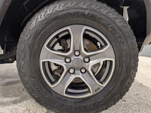 Used 2019 Jeep Wrangler Unlimited Sport S image 14