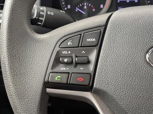 Used 2018 Hyundai Tucson SE image 4