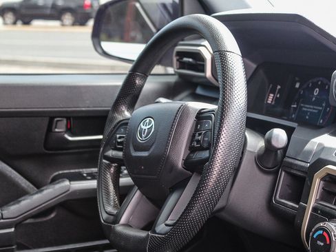Used 2025 Toyota Tacoma SR RWD image 17