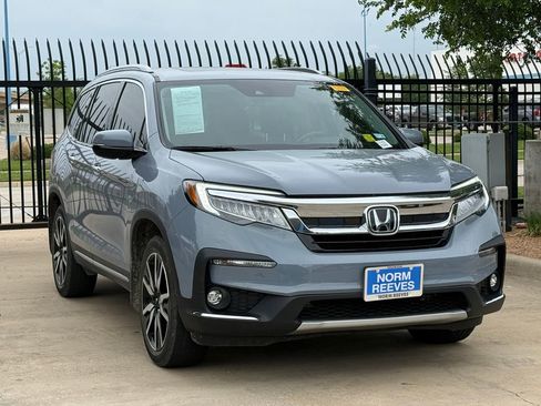Used 2022 Honda Pilot Touring image 3