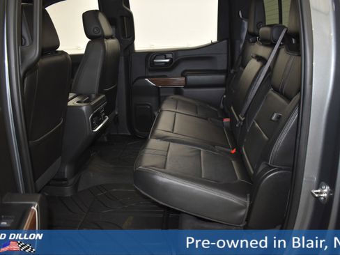 Used 2019 Chevrolet Silverado 1500 High Country w/ Technology Package image 11