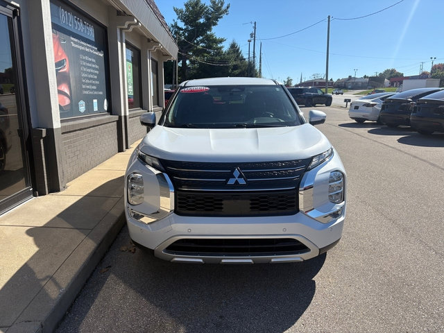 Used 2024 Mitsubishi Outlander SE FWD image 7