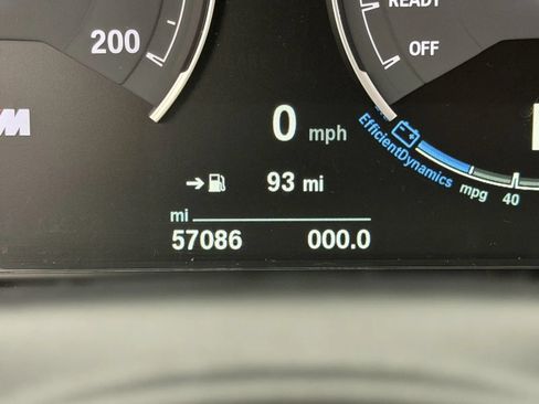 Used 2018 BMW M4 Convertible RWD image 22