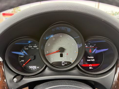 Used 2021 Porsche Macan S AWD/4WD image 13