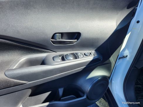Used 2023 Nissan Kicks S FWD image 22