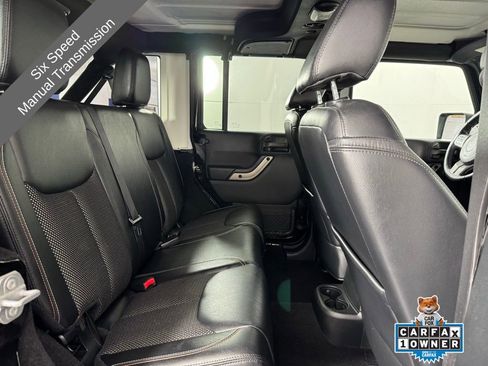 Used 2016 Jeep Wrangler Unlimited Sahara image 26