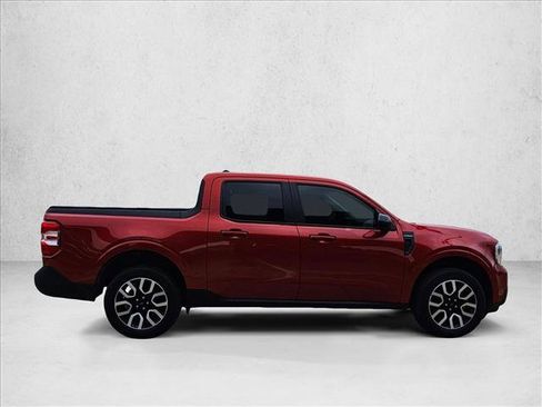 Used 2024 Ford Maverick Lariat AWD/4WD image 4