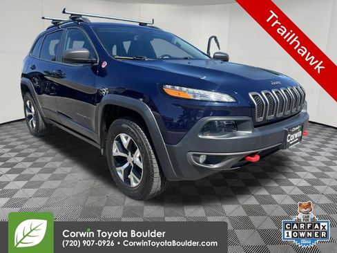 Used 2016 Jeep Cherokee Trailhawk w/ Leather Interior Group AWD/4WD image 1