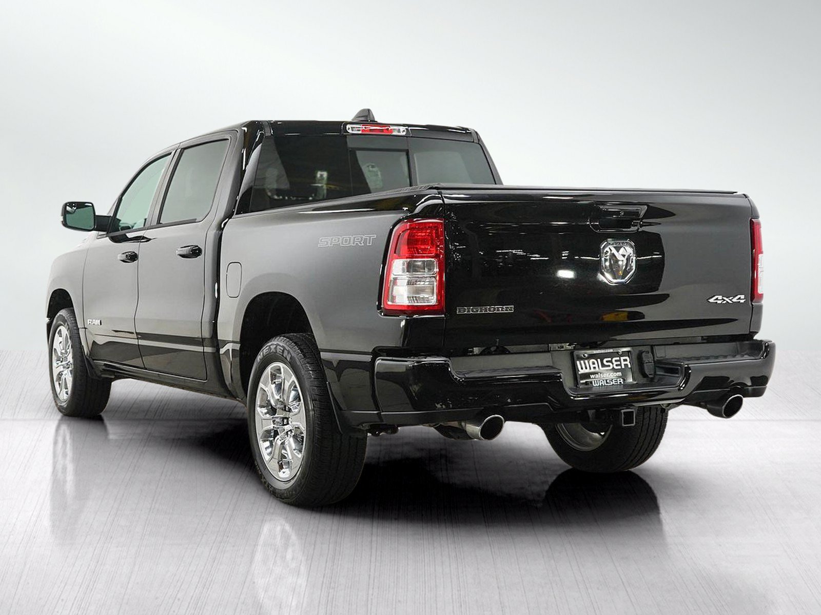 Used 2023 RAM 1500 Big Horn AWD/4WD image 4