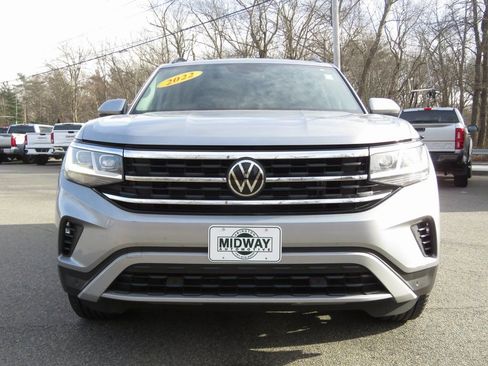 Used 2022 Volkswagen Atlas SE image 2