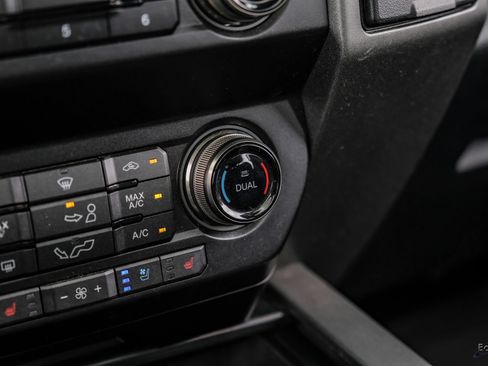 Used 2019 Ford F150 Raptor w/ Equipment Group 802A Luxury AWD/4WD image 66
