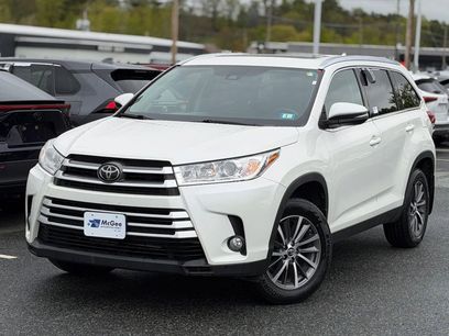 Used 2019 Toyota Highlander XLE