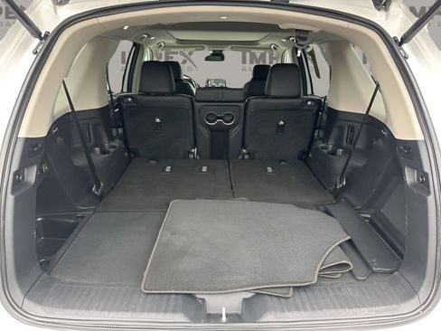 Used 2024 Honda Pilot Touring image 34