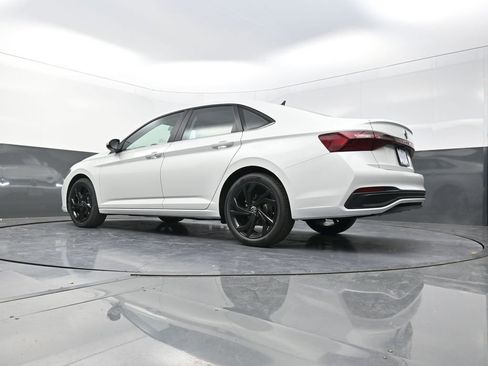 New 2026 Volkswagen Jetta SE image 24