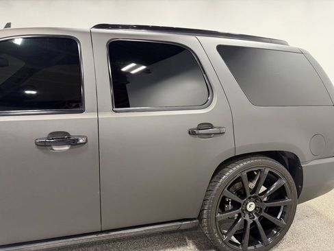 Used 2013 GMC Yukon Denali AWD/4WD image 10