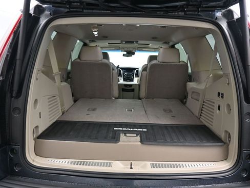 Used 2019 Cadillac Escalade Premium Luxury AWD/4WD image 62