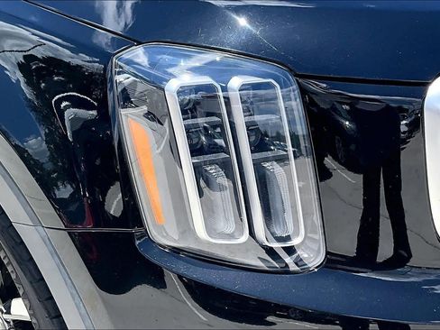 Used 2023 Kia Telluride SX FWD image 26