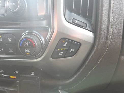 Used 2017 Chevrolet Silverado 1500 LTZ Z71 w/ LTZ Plus Package image 34