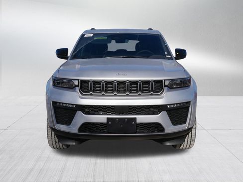 New 2026 Jeep Grand Cherokee Limited image 2