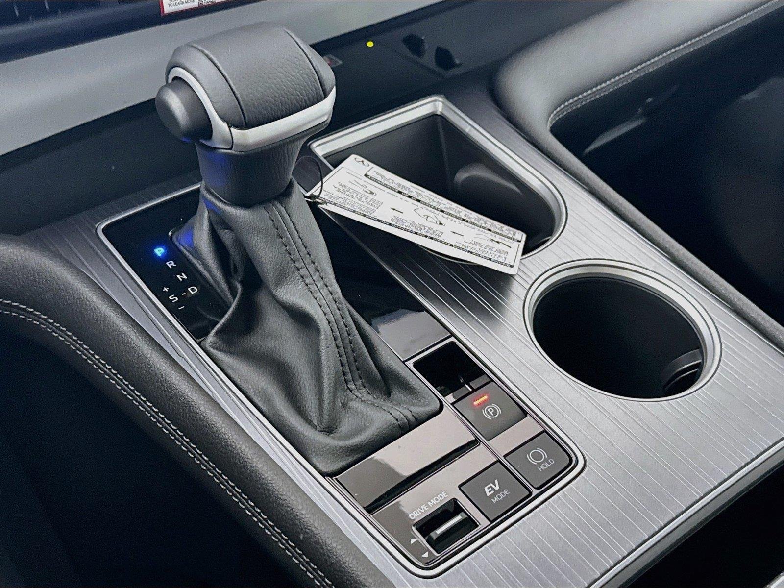 New 2026 Toyota Sienna XLE FWD image 28